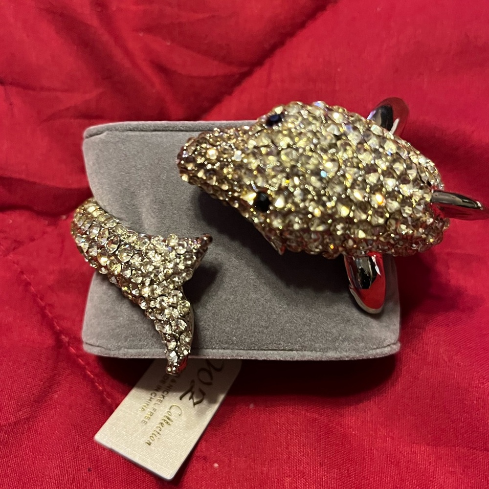 NWT Crystal Dolphin Hinged Bangle Bracelet